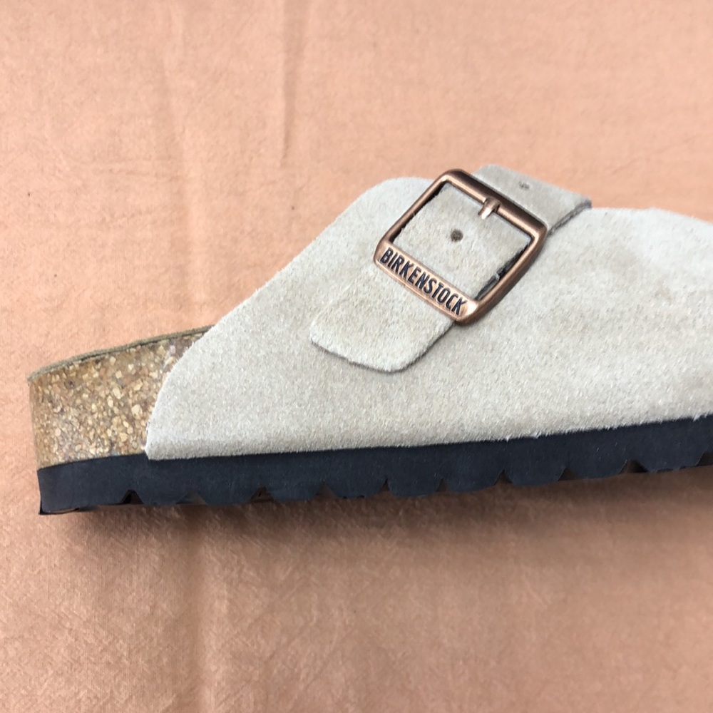 🔥 NWT Women's Latte Cream Suede Birkenstock Boston Shoes - Narrow Fit - Picture 5 of 5